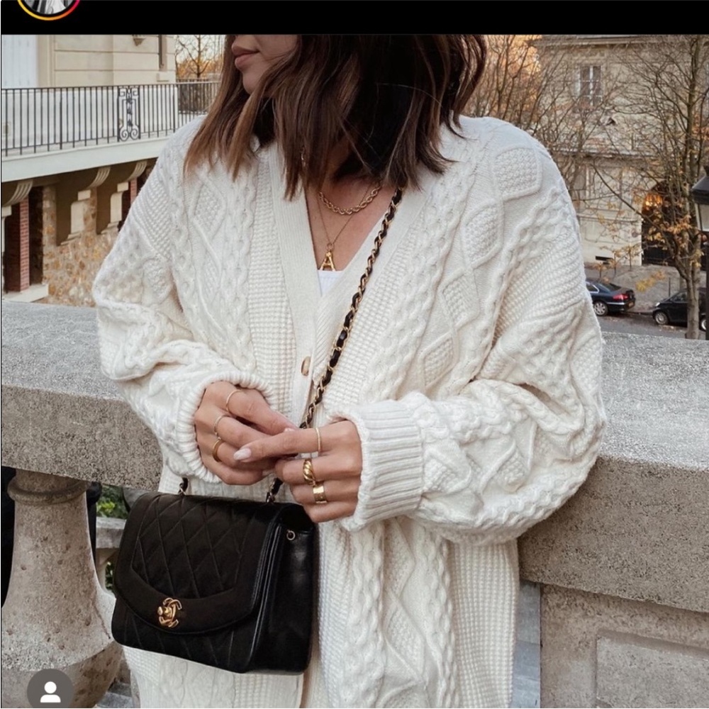 Aritzia Lamora cardigan